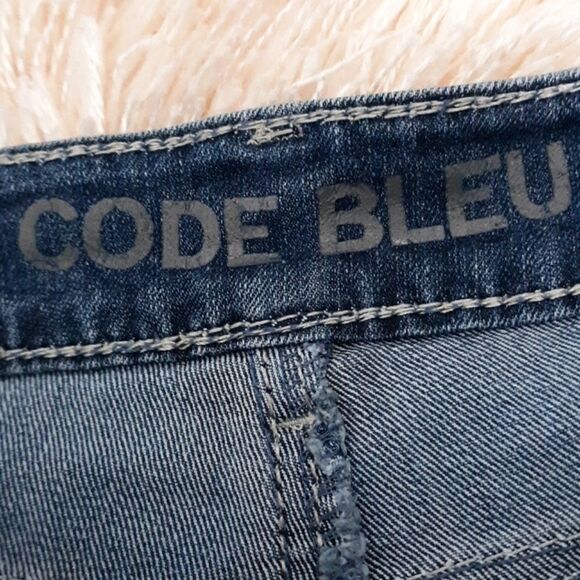 Code Blue distress jean. sz 6 - Picture 3 of 8